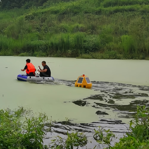 Installation of a buoy type water quality monitoring station in a reservoir in Chongqingon of a buoy type water quality monitoring station in a reservoir in Chongqing